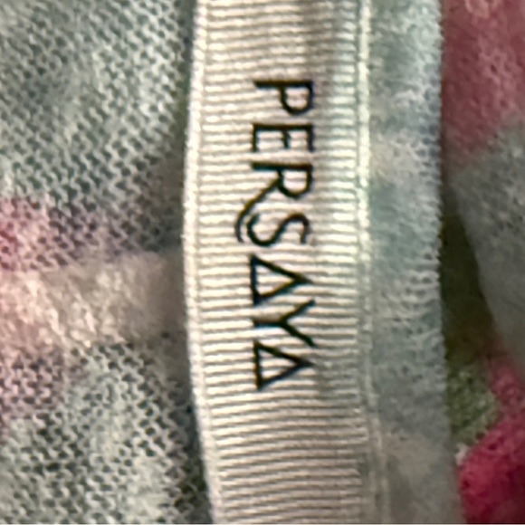 Persaya Green Relaxed Blouse with Artistic Cut-Out Size Large - Picture 4 of 5